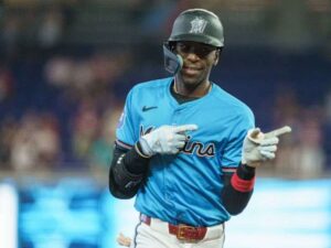Nick Gordon acordó con los Orioles en Liga Menor