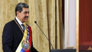 Nicolás Maduro toma posesión como presidente de Venezuela