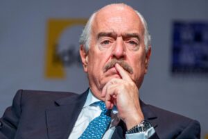 Pastrana sobre expresidentes que acompañan a Edmundo