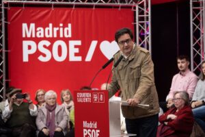 Óscar López dice que la investigación al fiscal general "es el mundo al revés":"Se investiga a quien persigue el delito"