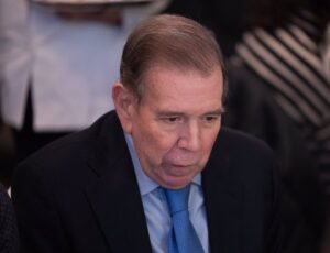 Pastrana anuncia que un grupo de expresidentes acompañará a Edmundo González en su retorno a Venezuela