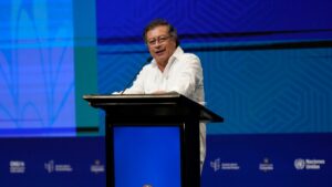 Petro declara estado de conmoción interior y emergencia económica en Colombia tras ola de violencia