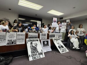 Piden presión internacional para liberar a presos políticos