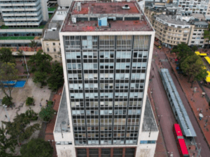 Presidente Petro designa dos nuevos miembros de junta del Banco de la República | Gobierno | Economía