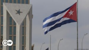 "Presos políticos, convertidos en moneda de cambio" – DW – 15/01/2025