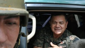 Prisión a espera de juicio para exgeneral que encabezó golpe contra Zelaya en Honduras