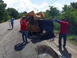 Recuperan vía del sector La Cueva – Diario La Nación
