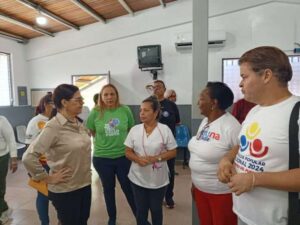 Rehabilitan ambulatorios de El Cojo y El Teleférico