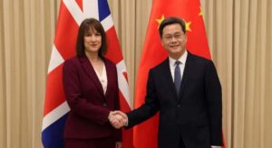 Reino Unido cierra en China acuerdos por valor de 715 millones de euros