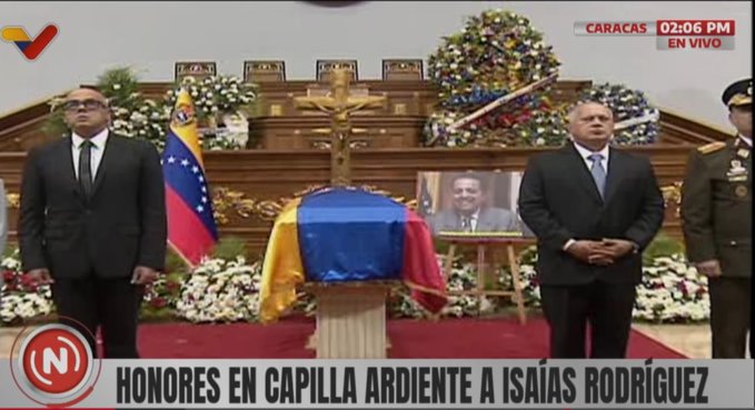 Rinden honores en capilla ardiente a Isaías Rodríguez