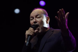 Rubén Blades alaba la respuesta de un internauta a la "burrada" de Trump sobre Groenlandia