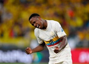 Sinistierra está cerca del Bournemouth