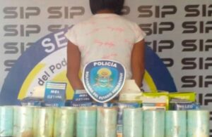 Supuesta enfermera fue detenida en la entrada de un hospital de Anzoátegui con 7 Kg de cocaína en cajas de bombillos