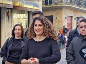 "Sus medidas son una farsa"