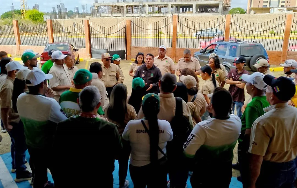 Trabajadores de Maderas del Orinoco denuncian abandono
