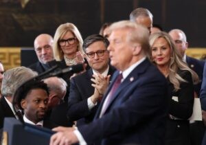 Trump declarará emergencia y militarizará la frontera sur de EEUU