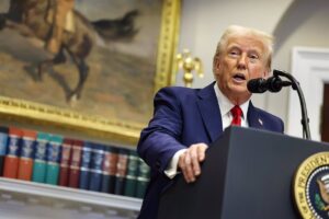 Trump espera verse "pronto" con Putin y sugiere que la guerra terminaría si baja el precio del petróleo