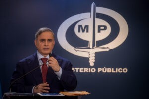 ÚLTIMA HORA | Ministerio Público confirma excarcelación de otros 381 presos políticos en Venezuela - AlbertoNews
