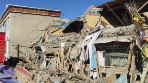 Un terrible terremoto en el Tíbet de 6,8 grados dejó 95 muertos y al menos 130 heridos