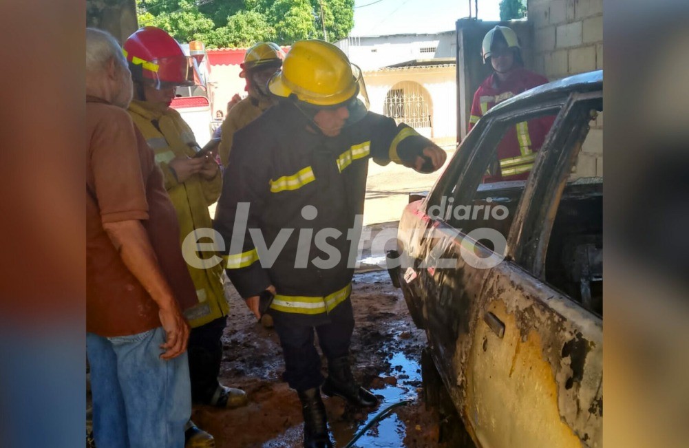 Un vehículo Malibú se incendió en el garaje de una vivienda de Pueblo Ajuro