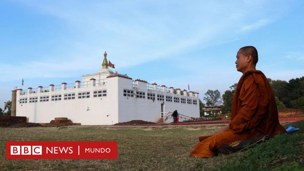 "Uno no puede estar en el templo más de unos minutos", la alarmante decadencia de Lumbini, el lugar donde nació Buda hace 2.600 años
