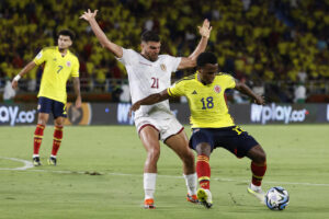 Venezolano Alexander González seguirá en Emelec pero pide poder irse si le sale "alguna posibilidad" - AlbertoNews
