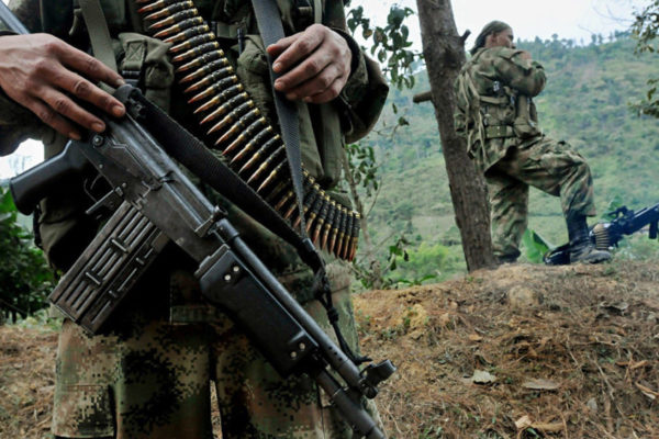 Venezuela activa operativo para atender a refugiados de la violencia guerrillera en frontera con Colombia