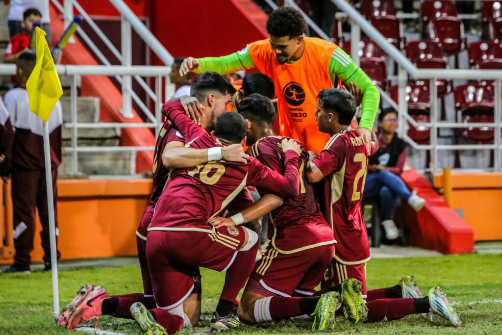 Venezuela se anota triunfo ante Perú y Uruguay vence a Chile en Grupo A del Sudamericano - AlbertoNews