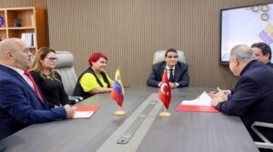 Venezuela y Türkiye suscriben convenios en materia turística