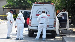 ataque sicarial deja tres personas muertas en Albania