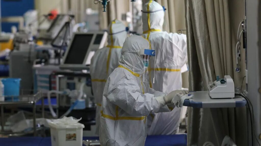 colapsan los hospitales en China