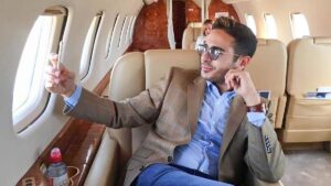 la historia del estafador de Tinder