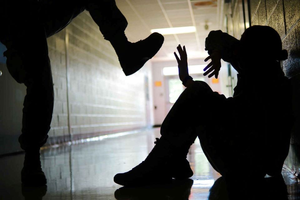 80 adolescentes han sido condenados por acoso escolar en siete años, afirma fiscal Saab