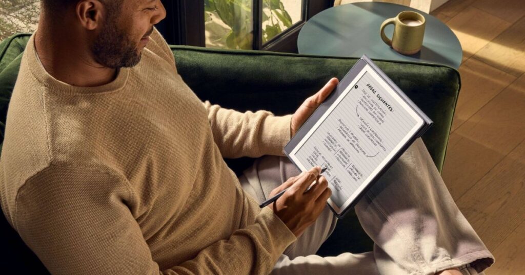 Amazon rebaja por primera vez su último y más completo Kindle marcando un nuevo precio mínimo histórico