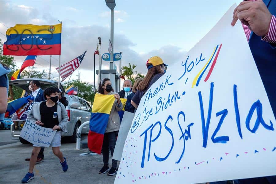 Amnistía Internacional advirtió que migrantes venezolanos en EEUU "no pueden regresar" a su país por la "grave represión política" - AlbertoNews