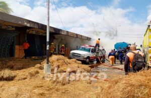 Anzoátegui: Incendio en depósito agropecuario ameritó 150 mil litros de agua y siete horas de faena