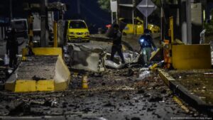 Ataques con explosivos en frontera de Colombia con Venezuela – DW – 20/02/2025