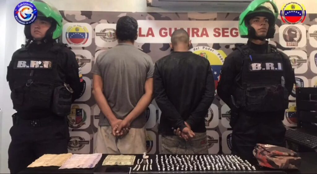 Atrapados dos sujetos por tráfico de drogas en 10 de Marzo