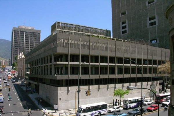 BCV emite circular donde reforma normas para la constitución del encaje legal bancario