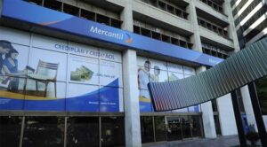 Banco Mercantil reporta falla para ingresar a su plataforma