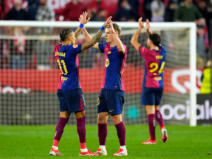 Barcelona doblega a UD las Palmas y sigue líder de LaLiga