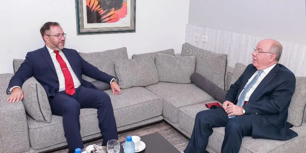 Cancilleres de Venezuela y Brasil ratifican "lazos de amistad" durante encuentro en Surinam - AlbertoNews