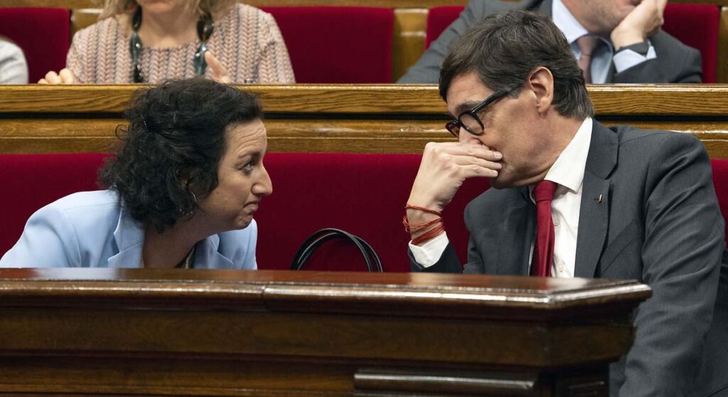Cataluña congela su regreso al mercado de deuda y fía toda su financiación al FLA