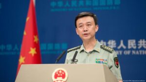 China acusa a Australia de "exagerar" por maniobra marítima – DW – 23/02/2025
