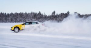 Coches únicos destinados a sobrevivir en el Círculo Polar Ártico