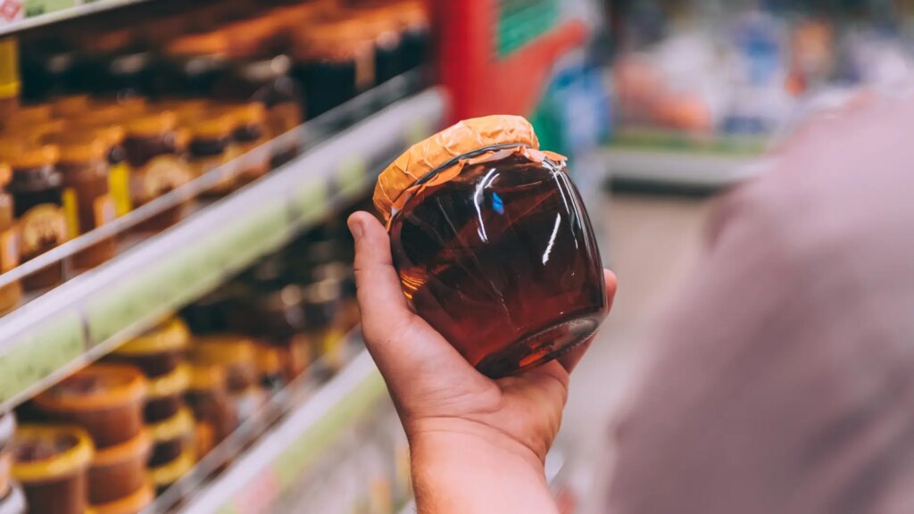 Cómo saber si la miel que compro en los supermercados es adulterada según una nutricionista