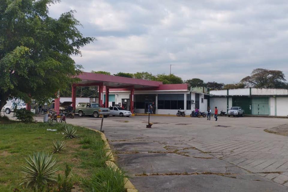 Concejal pide investigar irregularidades con despacho de gasolina en El Cantón (Barinas)