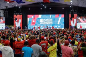 Congreso Extraordinario del PSUV conmemora 33 años de la Rebelión del 4F - Yvke Mundial