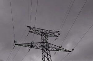 Corpoelec denuncia ataque a torre de transmisión en Anzoátegui