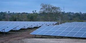 Cuba pone en marcha su primer parque solar fotovoltaico